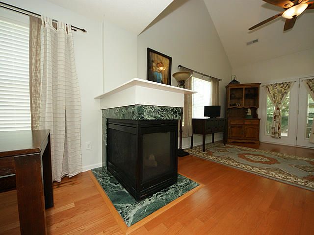 242 Darcy Ave, Goose Creek, SC 29445