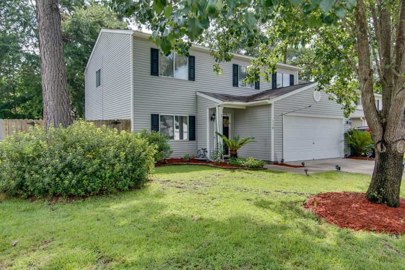 118 Sioux Ct, Summerville, SC 29483