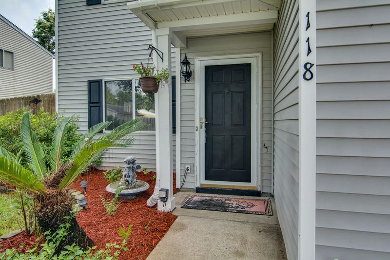 118 Sioux Ct, Summerville, SC 29483