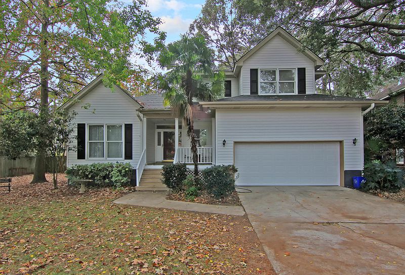 698 Travers Ct, Charleston, SC 29412