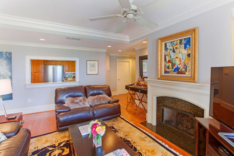 4010 Old Bridgeview Ln, Charleston, SC 29403