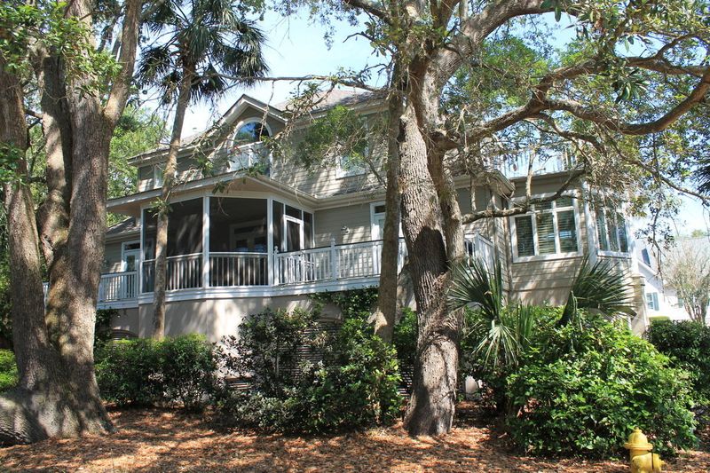 11 Marsh Point Ln, Isle Of Palms, SC 29451