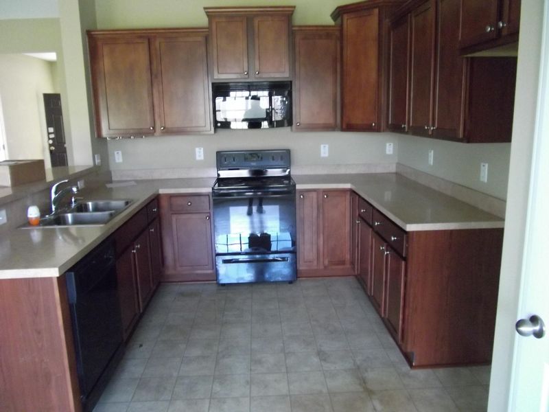7656 Eagle Lake Rd, North Charleston, SC 29418