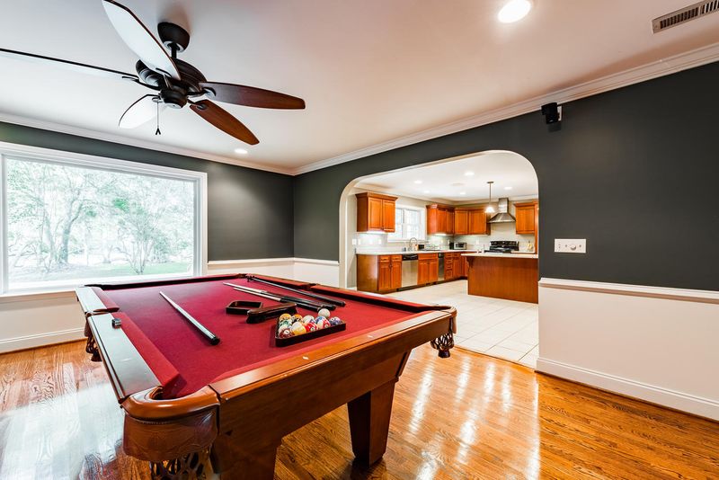 1118 Tidal View Ln, Charleston, SC 29412