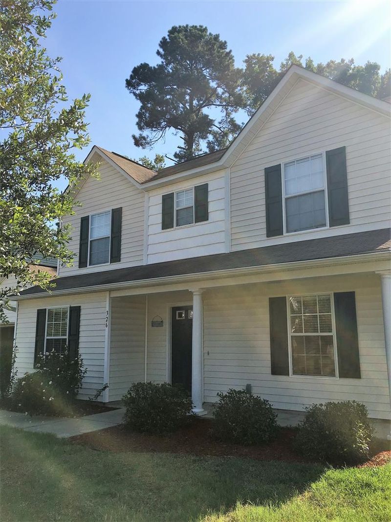 326 Aberdeen Cir, Summerville, SC 29483