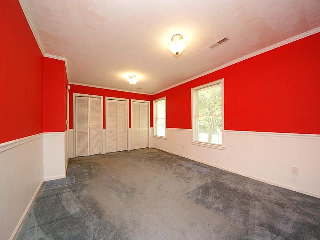 323 Hawthorne St, Mount Pleasant, SC 29464