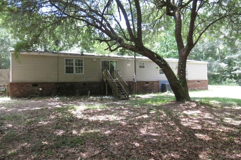 207 Water Wheel Rd, Ridgeville, SC 29472