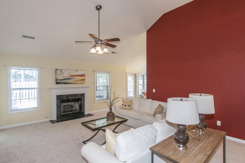 102 Tokeena Ct, Goose Creek, SC 29445