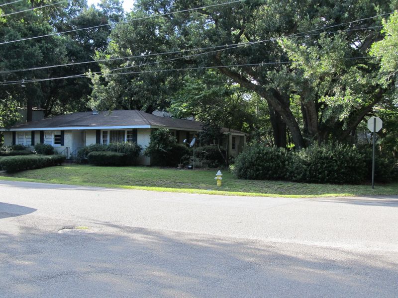 1122 Northbridge Dr, Charleston, SC 29407