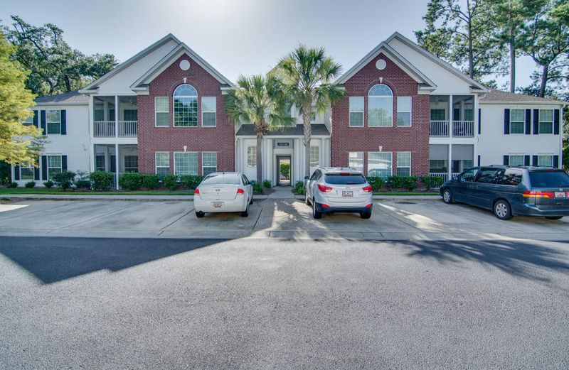 123 Golf View Ln, Summerville, SC 29485
