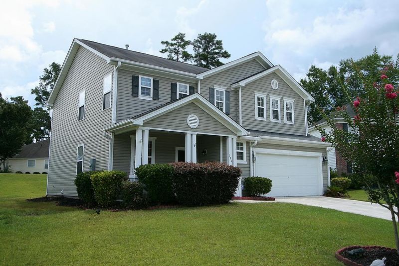 135 Graduate Ln, Ladson, SC 29456