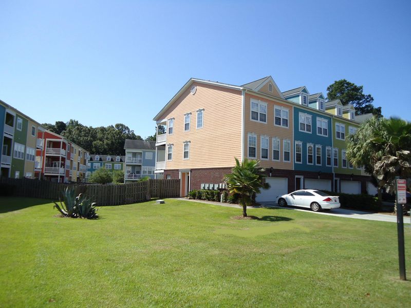 9301 Sweetbay Ct, Ladson, SC 29456