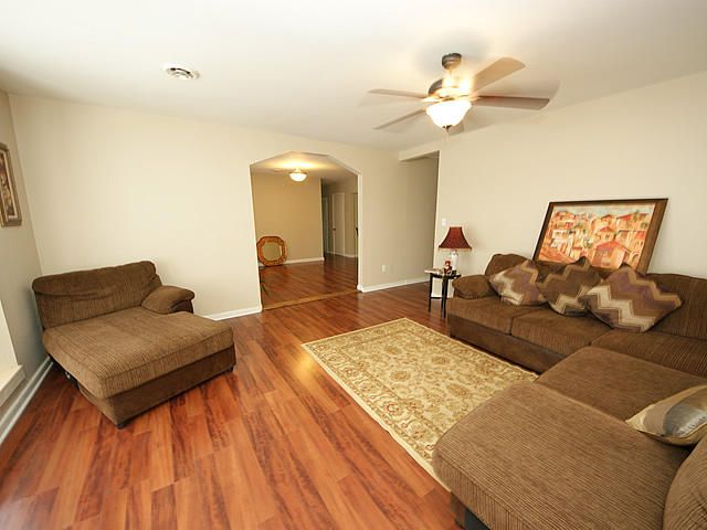 1004 Locksley Dr, Charleston, SC 29407