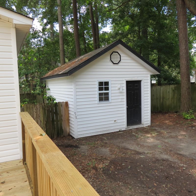 8533 Lynn Haven Ln, North Charleston, SC 29420