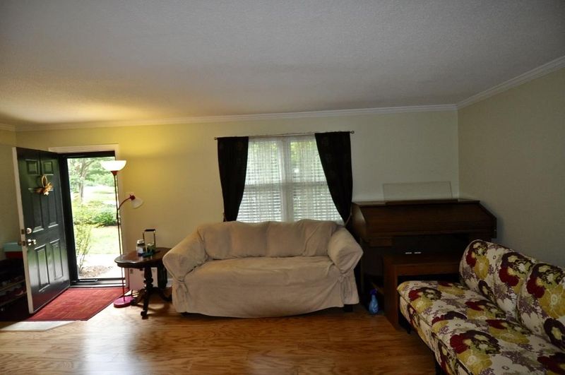 415 Parkdale Dr #8-E, Charleston, SC 29414