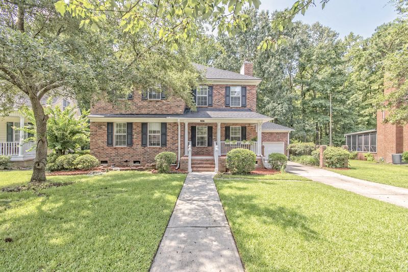 1887 Oleander Ct, Charleston, SC 29414
