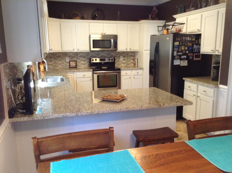 207 N Pembroke Dr, Goose Creek, SC 29445