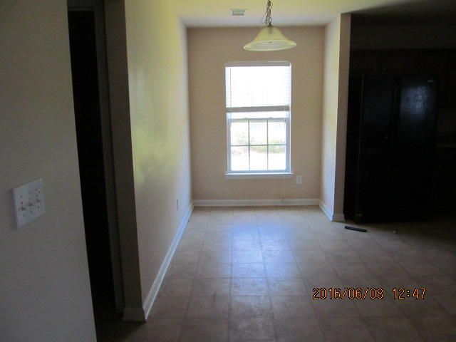1126 Moss Grove Dr, Moncks Corner, SC 29461