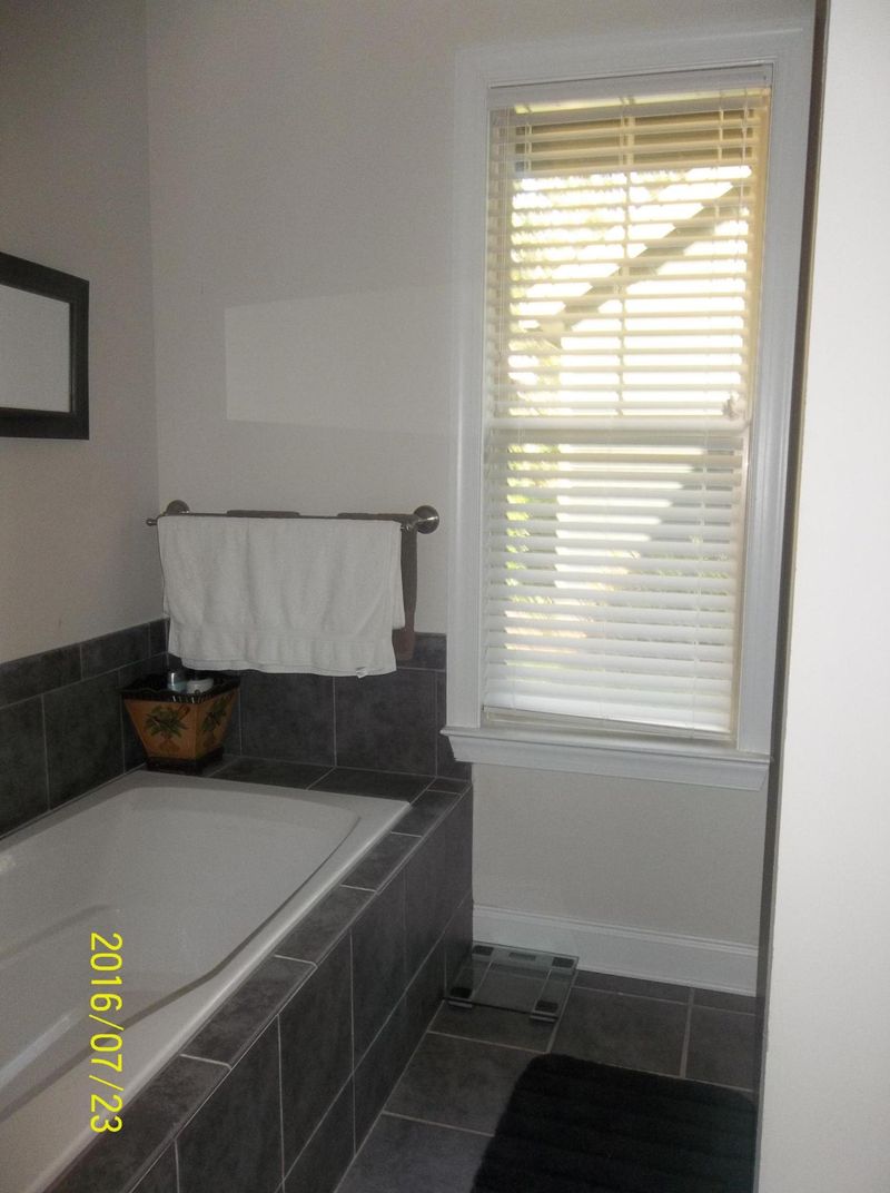 8398 Camp Gregg Ln, North Charleston, SC 29418