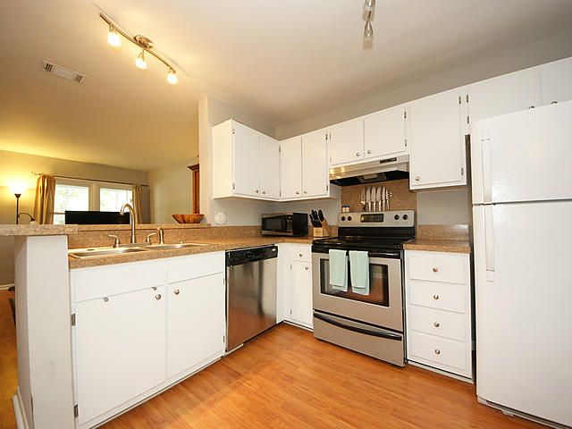 1214 Meadow Park Ln #B, Mount Pleasant, SC 29464
