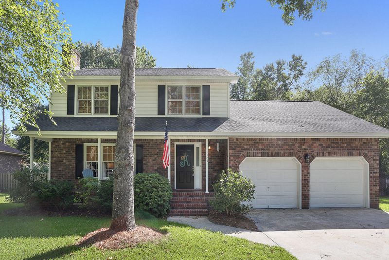 105 Bridlewood Pl, Goose Creek, SC 29445