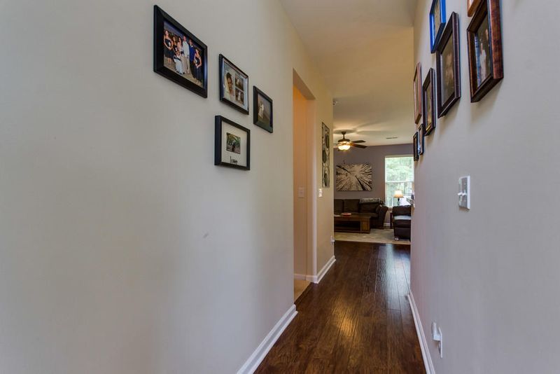 2986 Nantuckett Ave, North Charleston, SC 29420