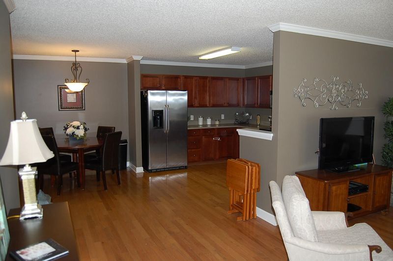1178 Deerberry Rd, Hanahan, SC 29410
