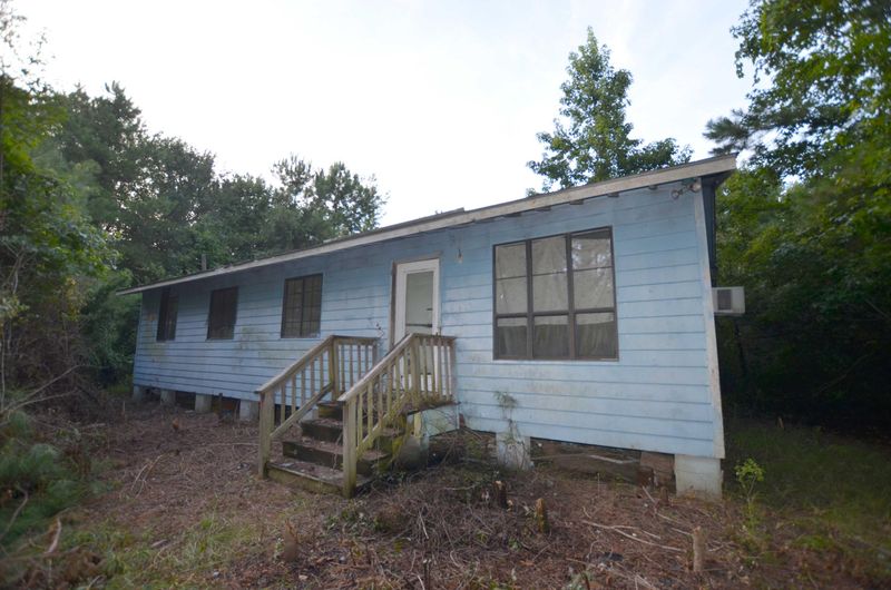8110 N Highway 17, Mcclellanville, SC 29458