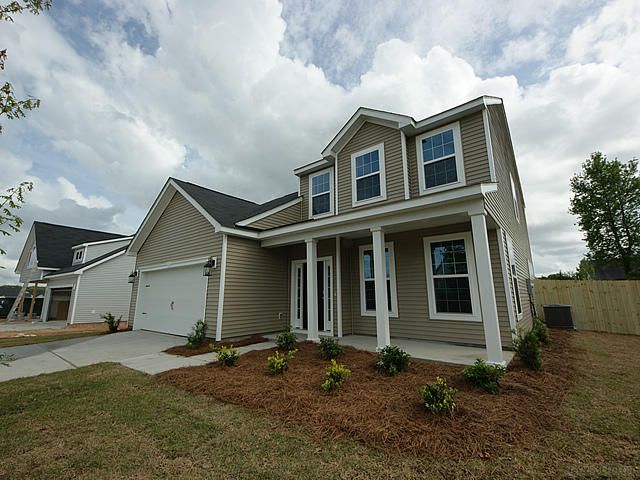 114 Long Needle Estates Ln, Summerville, SC 29485