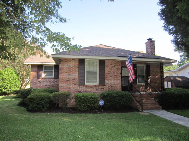 2651 Hull St, North Charleston, SC 29405