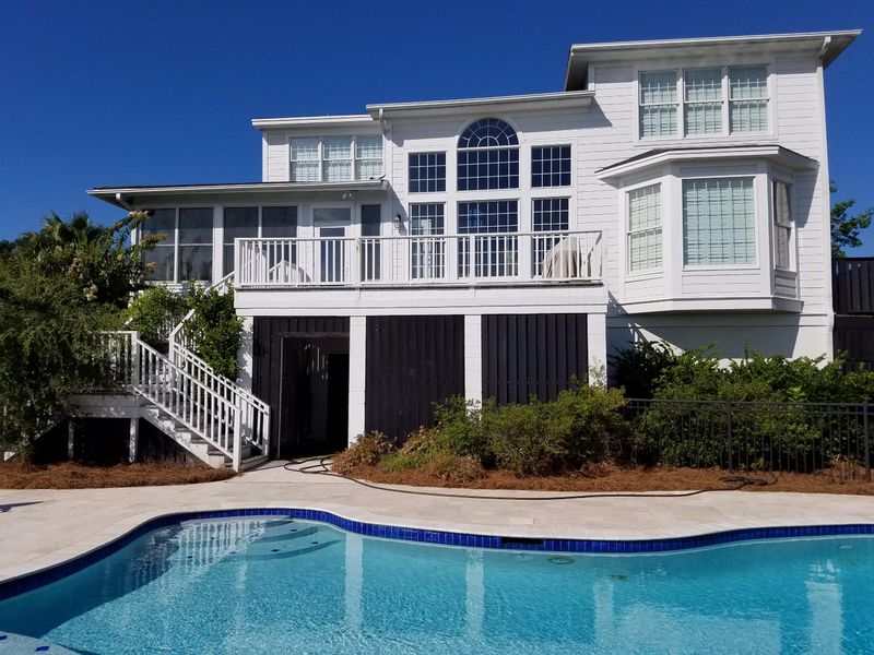 1603 Headquarters Plantation Dr, Johns Island, SC 29455