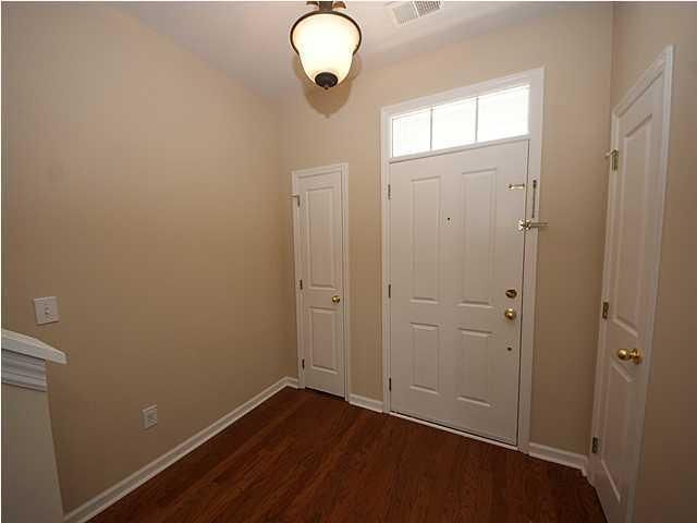 315 Foxglove Ave, Summerville, SC 29483