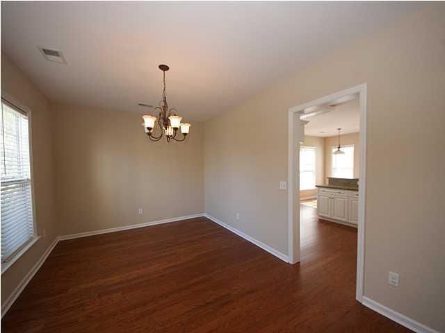315 Foxglove Ave, Summerville, SC 29483