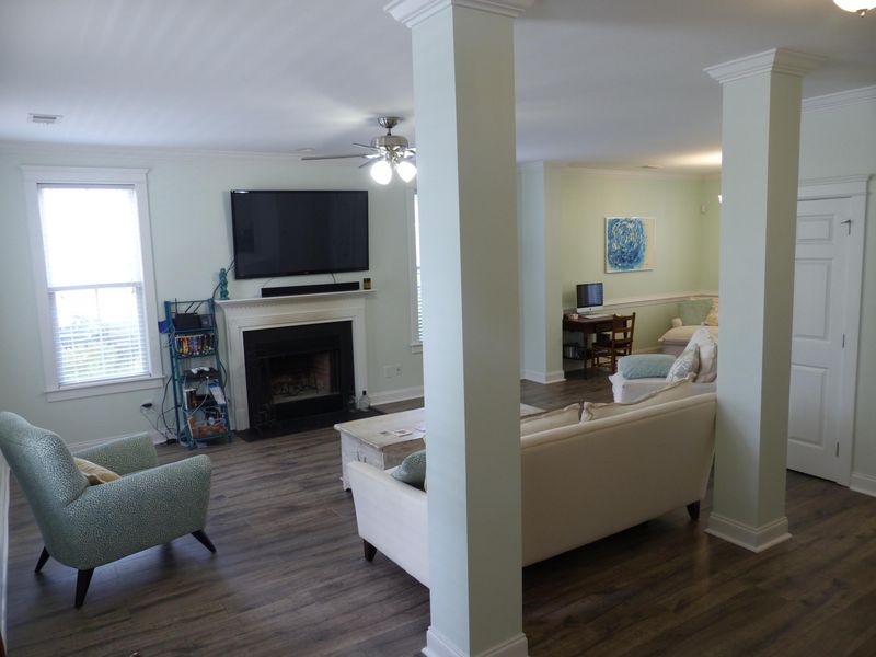 1677 Bee Balm Rd, Johns Island, SC 29455