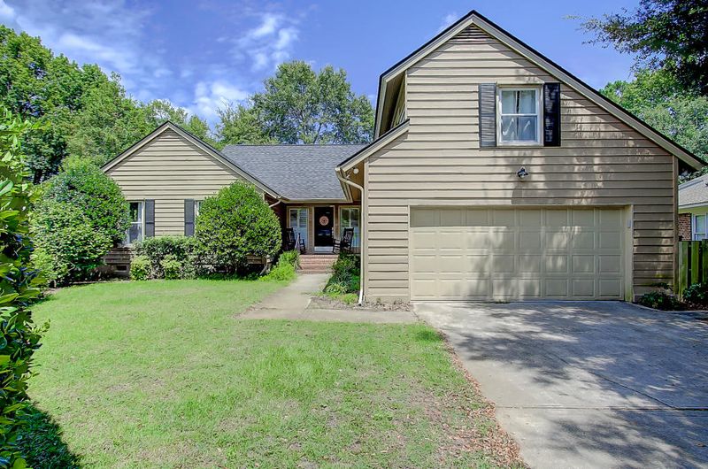 1696 Fairway Place Ln, Mount Pleasant, SC 29464