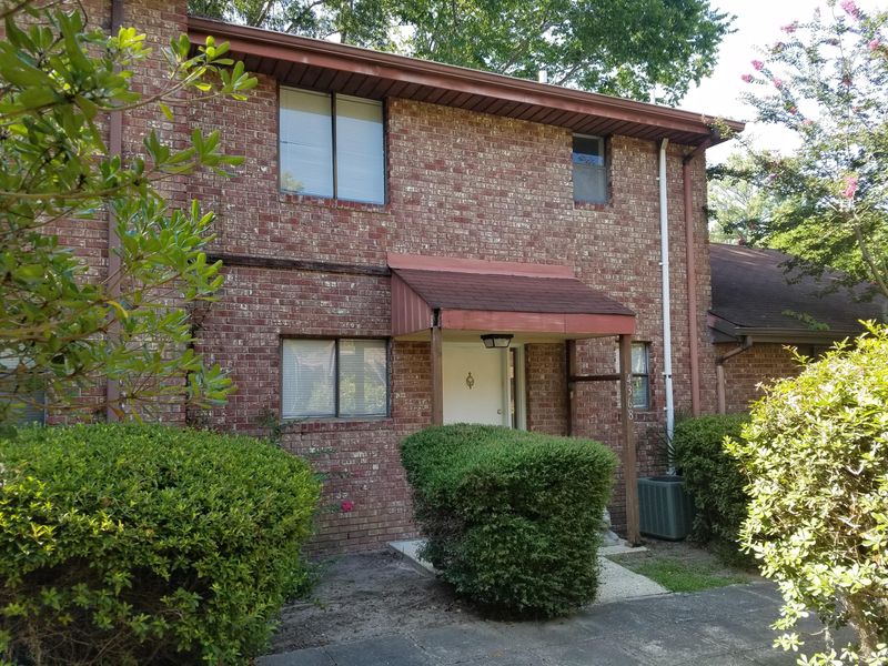 4368 Great Oak Dr, North Charleston, SC 29418