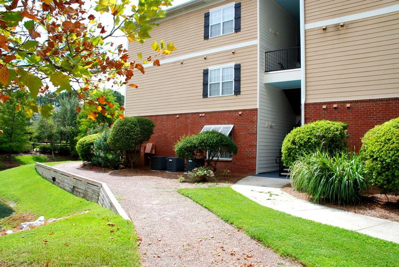 1706 Basildon Rd, Mount Pleasant, SC 29466