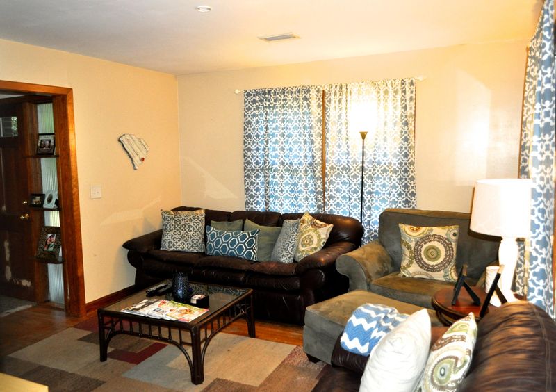 4871 Holbird Dr, Charleston, SC 29405