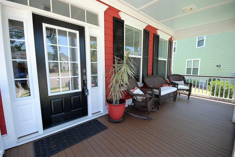 104 Bo Barry Ln, Summerville, SC 29483
