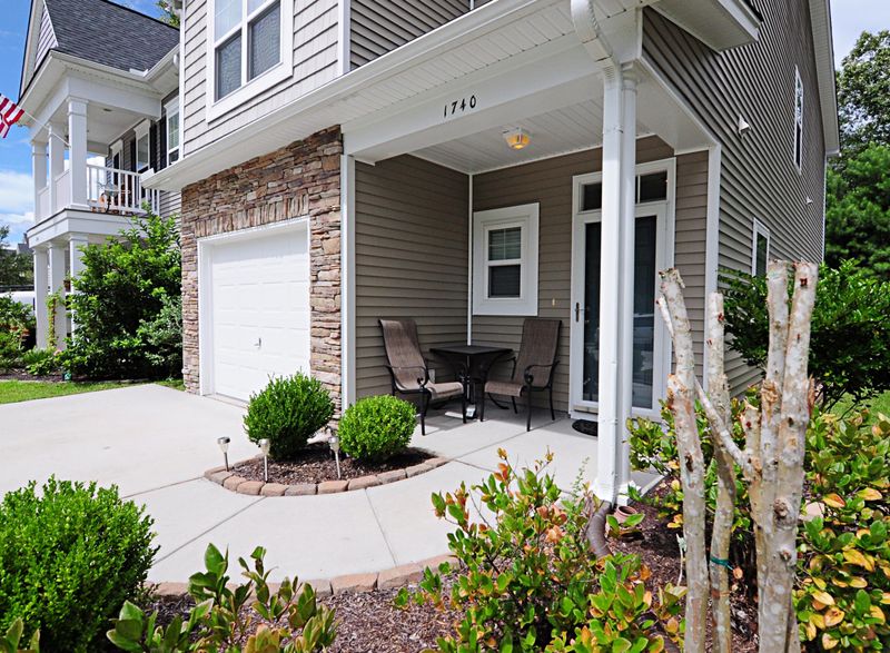 1740 Towne St, Johns Island, SC 29455