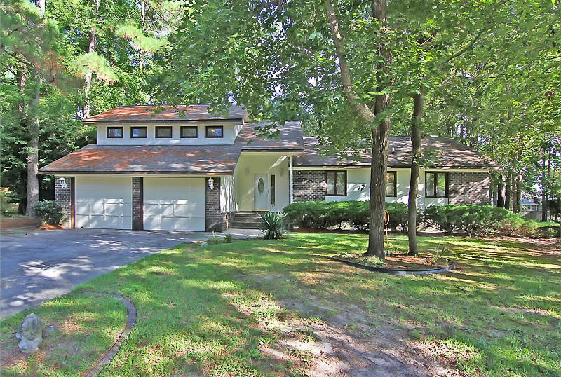 111 Durham Dr, Goose Creek, SC 29445
