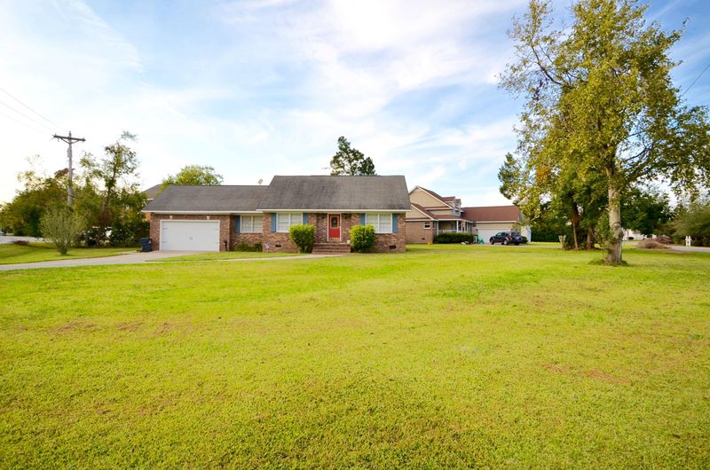 1503 Dennis Blvd, Moncks Corner, SC 29461
