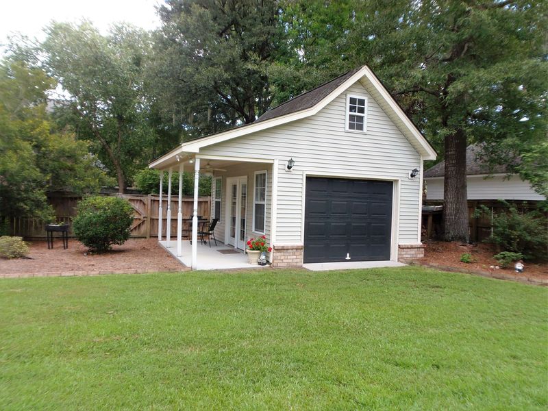 156 Londonderry Rd, Goose Creek, SC 29445