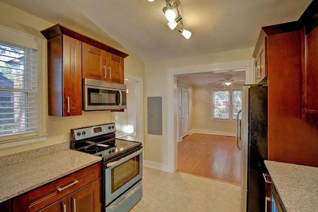 26 Colleton Dr, Charleston, SC 29407