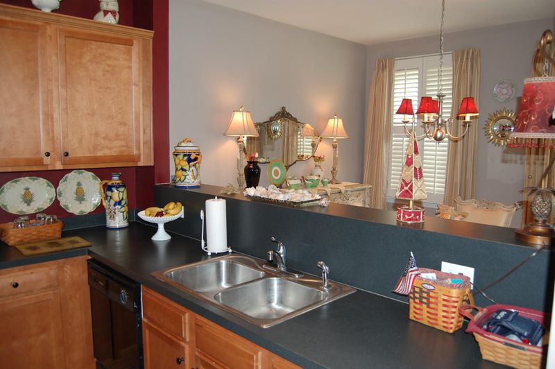 1538 Royal Colony Rd, Johns Island, SC 29455