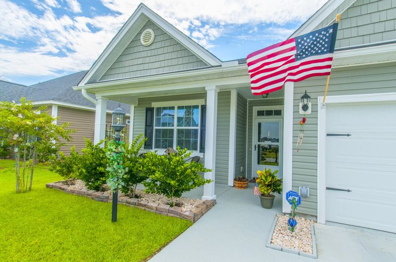 8100 Ronda Dr, North Charleston, SC 29406