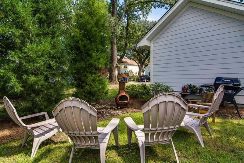 5264 E Dolphin St, North Charleston, SC 29405