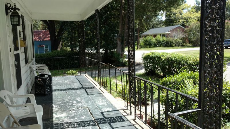 113 E Richland St, Summerville, SC 29483