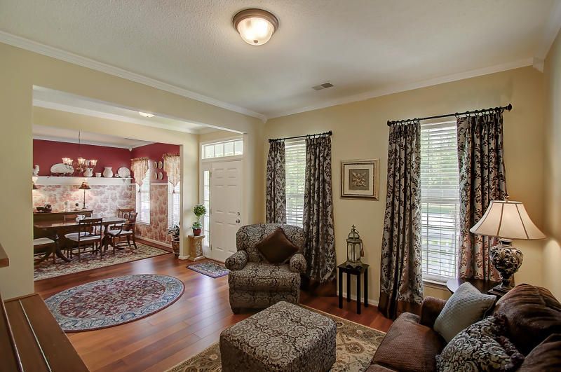 519 Hainsworth Dr, Charleston, SC 29414