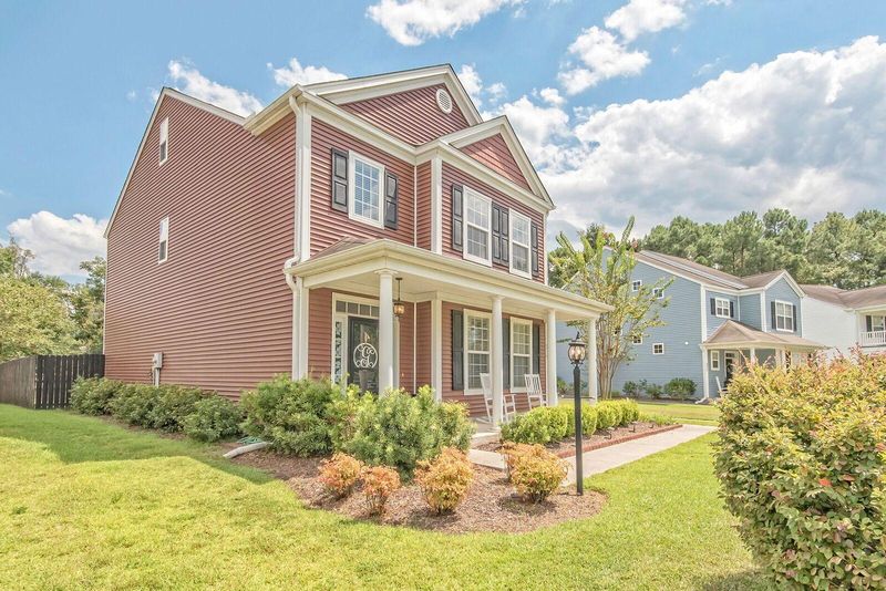 8938 N Red Maple Cir, Summerville, SC 29485